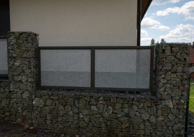 Em-Tech Servis s.r.o. reference oplocení kabionové koše, tahokov, žárovš pozinkovaná ock, čtyřhranné pletivo