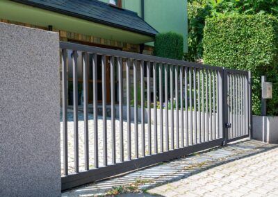 Em-Tech Servis s.r.o. reference brána, branka, pergola